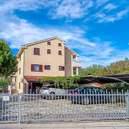 Marina Apartamento *
